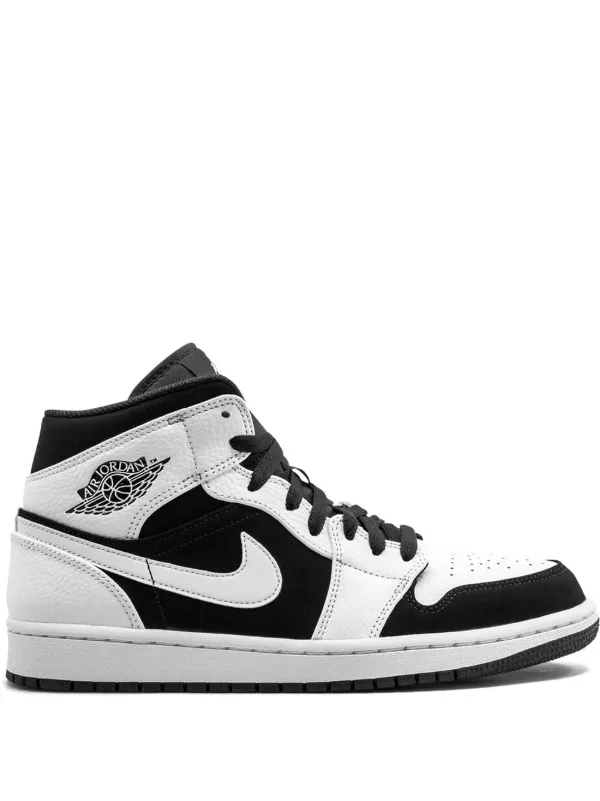 Air Jordan 1 Mid tuxedo