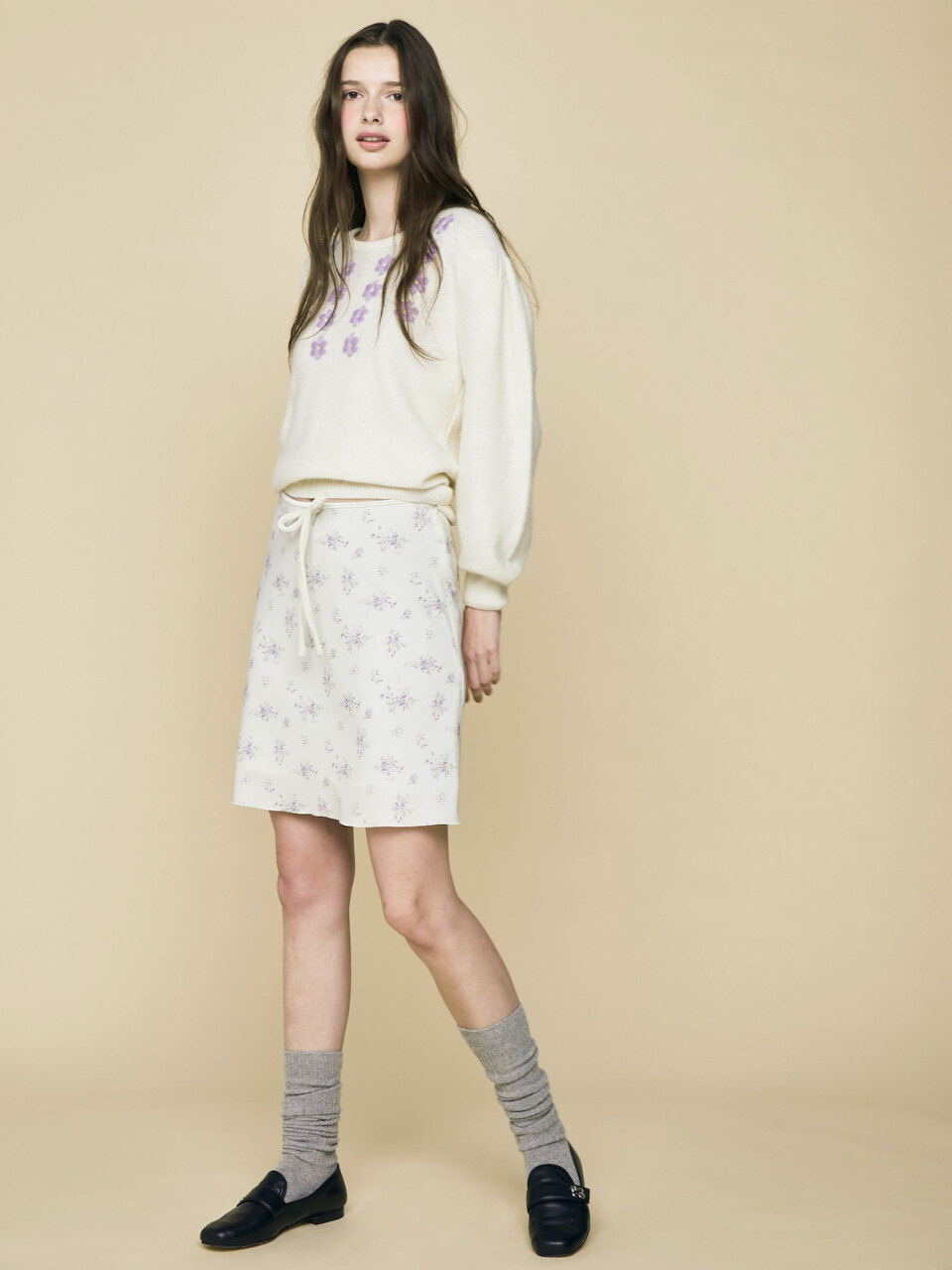 Shelly 16 Flowers Knit Top