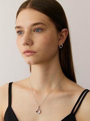 Signature Necklace