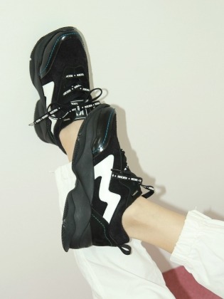Sneakers_HUNTER