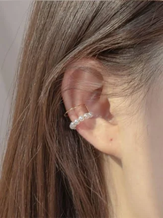 PRIMAUTE Twin Pearl Ear Cuff