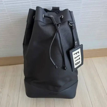 Fill in the Blank Yoko Bucket Bag Black Large