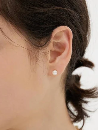 hyeres-lor H Edition Lovely Freshwater Pearl 6mm Earrings (Silver) (HL6E53601Y9XXX) by W Concept