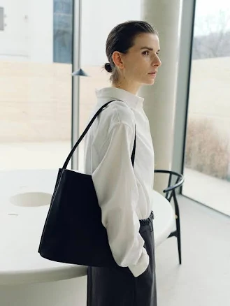 ROH SEOUL Nylon Shoulder Bag