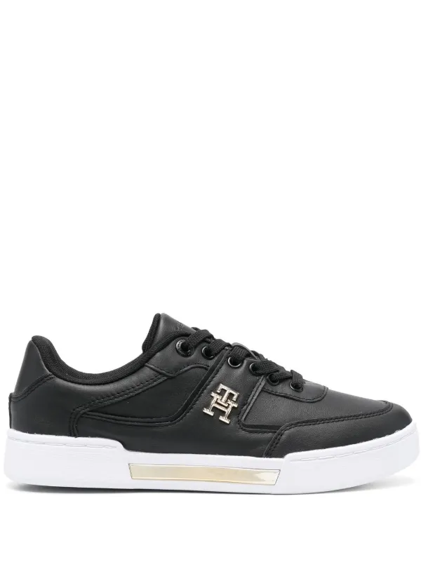 Low-top Sneakers