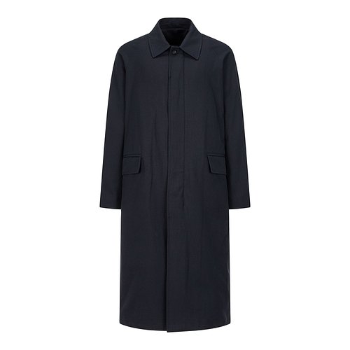 Soft Closing Mac Coat