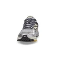 New Balance Men 860v2