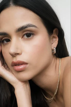 Elly Petite Hoops