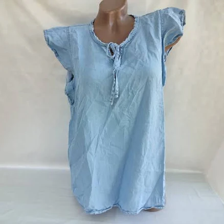 90s Vintage Womens Blue Slim Denim Ruffle Sleeveless Top. Size L-XL.