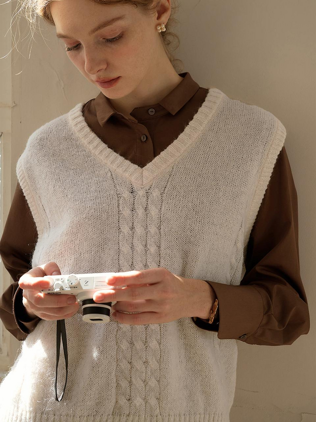 Wool Classic Knit Vest