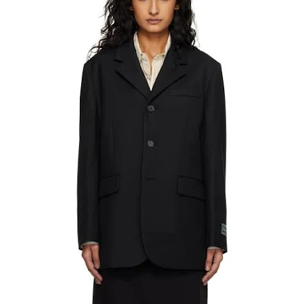 Dunst Three-Button Blazer