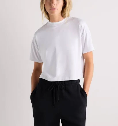 Women's Flowknit Breeze Boxy Cropped T-Shirt in White, Size Large, Recycled Polyester by Quince