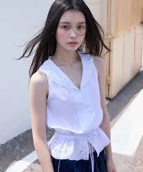 Lace sailor collar blouse whiteLace sailor collar blouse white