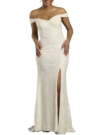 David's Bridal Off-The-Shoulder Lace Wedding Dress