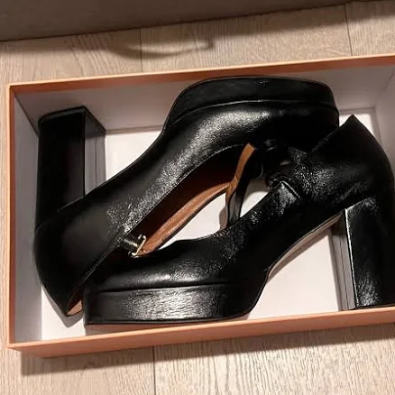Musier Paris Minimal Leather Mary Jane Heels