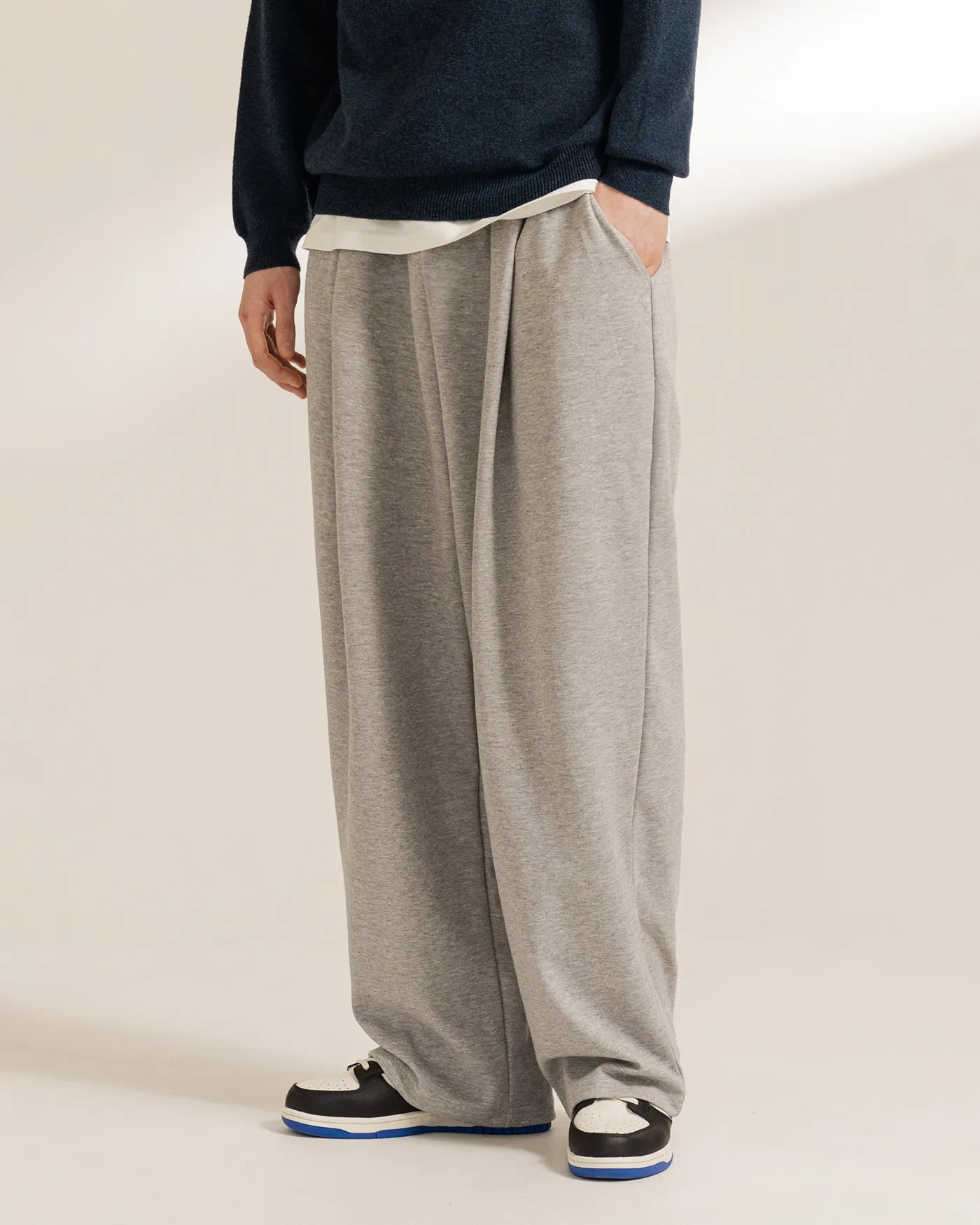 Unisex single-pleat wide-leg sweatpants gray