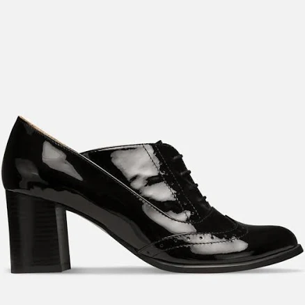 Julia Bo Women's Oxford Heels