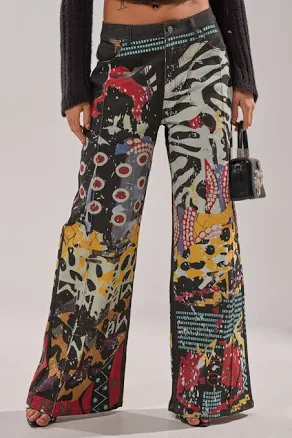AKIRA Something Different Printed Wash Jeans