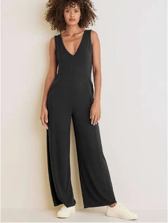VENUS Women's Relaxed V-Neck Jumpsuit