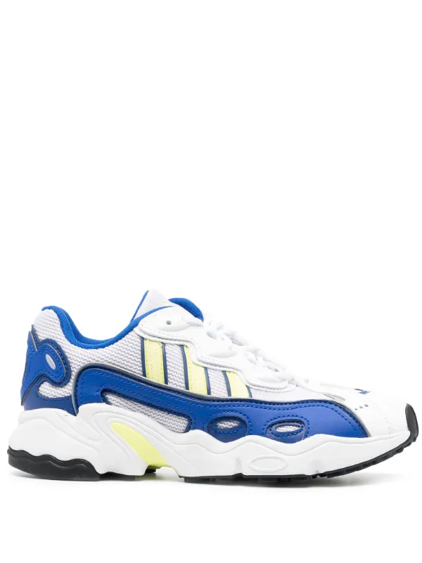 Ozweego low top sneakers