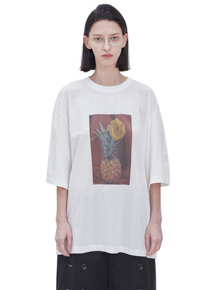 Red Picturesque T-shirt