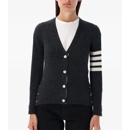 Thom Browne - classic cashmere 4-Bar V-neck cardigan - women - Cashmere - 46 - Grey