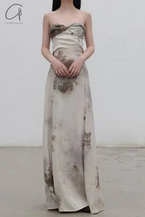 Twist-and-fold Chinese Medicine Wedding Dress