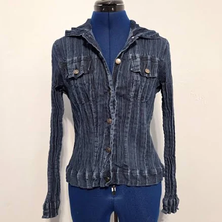 Flair Vintage Pleated Denim Shirt