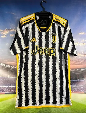 adidas Juventus 23/24 Home Jersey
