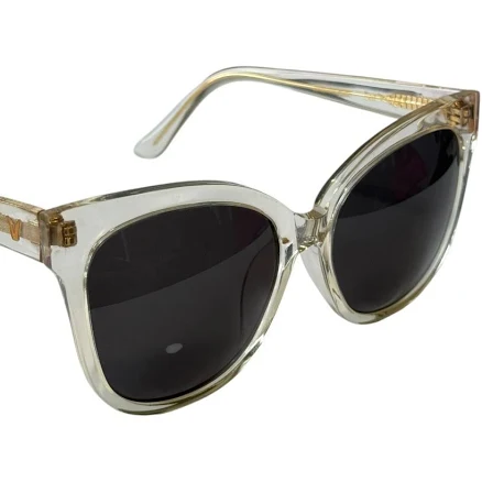 Gentle Monster La Rouge Cat Eye Sunglasses ClearGentle Monster La Rouge Cat Eye Sunglasses Clear