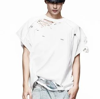 LATUI ATELIER Contie-Tiz T-Shirt