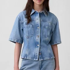 Gap Women's Ultrasoft Denim Shirt with PocketGap Women's Ultrasoft Denim Shirt with Pocket