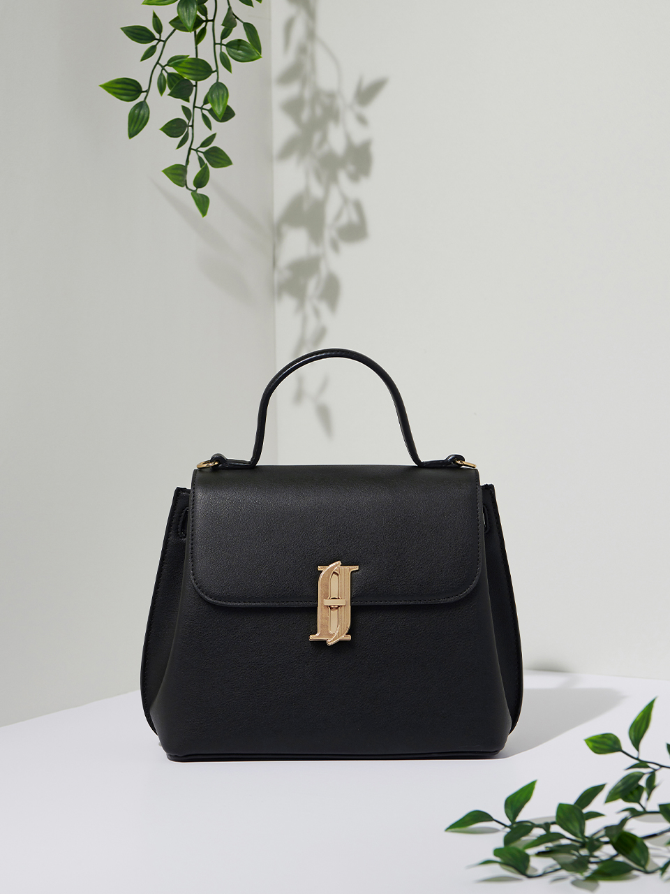 Joelle Muah Medium Tote Bag