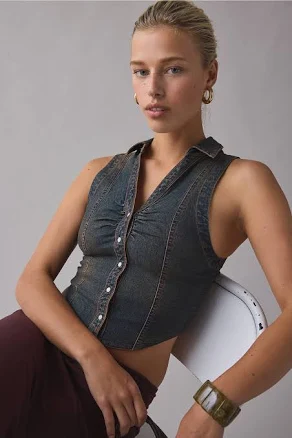 BDG Rae Snap-Front Cropped Denim Vest