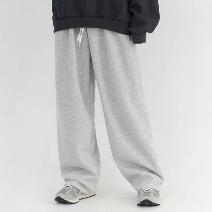 Wide Fit Banded Sweat Pants CO330