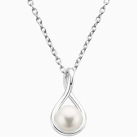 Akoya Cultured Pearl Twist Pendant