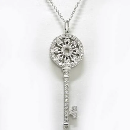 Tiffany Keys Petals Key Pendant in Rose Gold