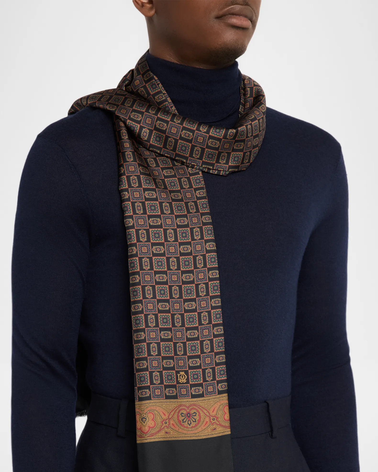 Medallion Scarf