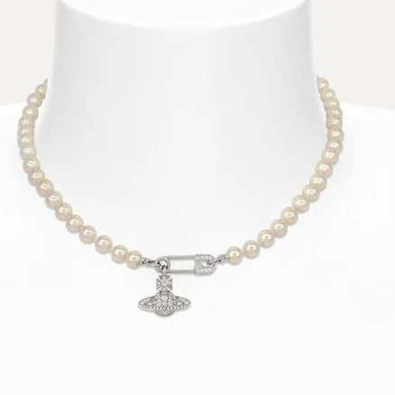 Vivienne Westwood Lucrece Pearl Necklace