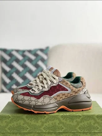 Gucci GG Supreme Canvas Rhyton Sneaker