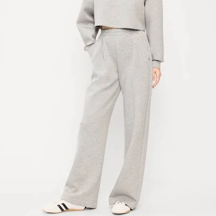 Old Navy Women's High-Waisted Bounce Fleece Wide-Leg Sweatpants