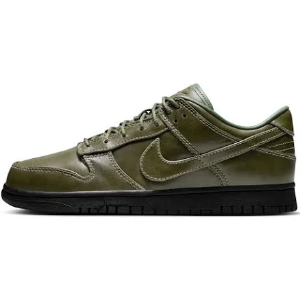 Nike Dunk Low Retro Premium Sneakers