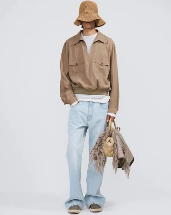 Light Washed Flare Denim (Ice Blue) - English