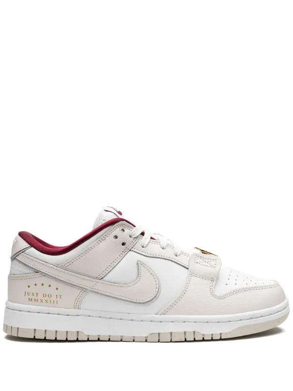 Dunk Low "Just Do It" Sneakers