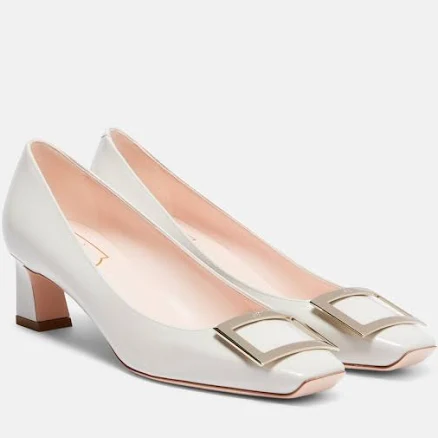 ROGER VIVIER Trompette 45 Pumps - Neutrals