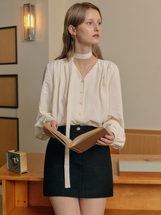 Chaney V Neck Tie Blouse