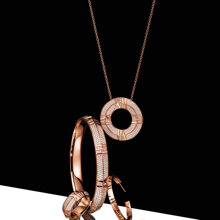 X Closed Circle Pendant