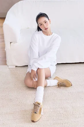 Alo Sunset Sneaker + Jisoo