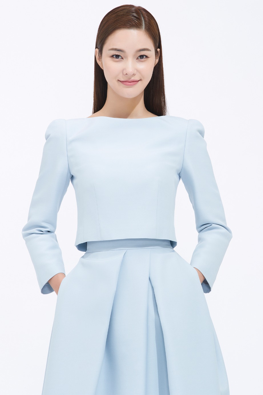 WOOL SILK BOAT NECKLINE CROP TOP