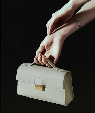 COURONNE Facade Tote 22